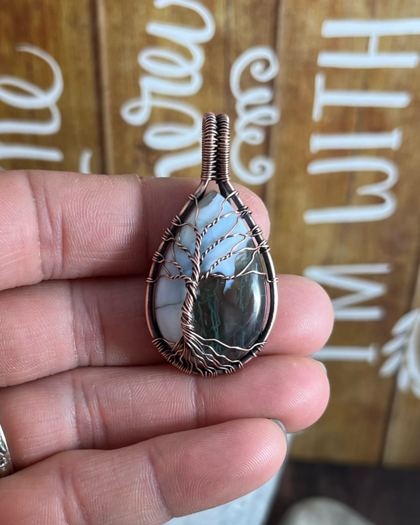 Tree of life opal 2025 necklace
