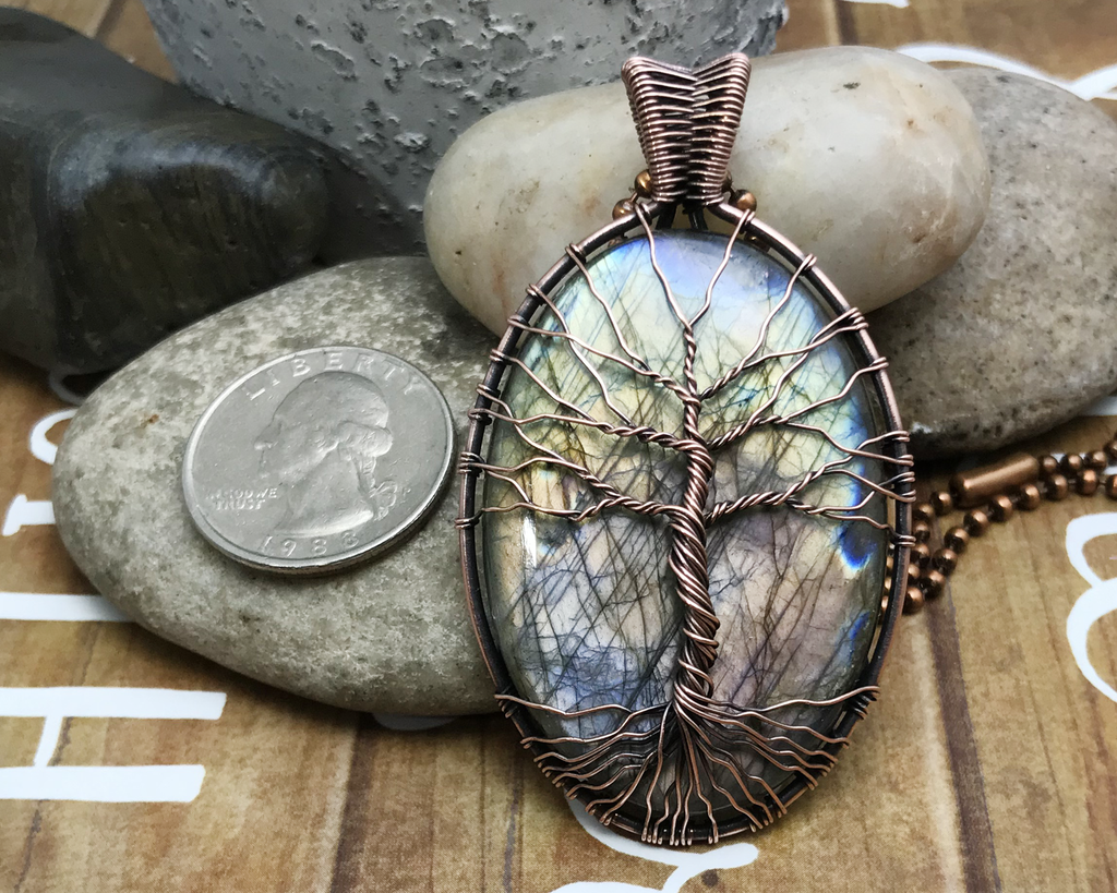 Copper wire tree of 2025 life