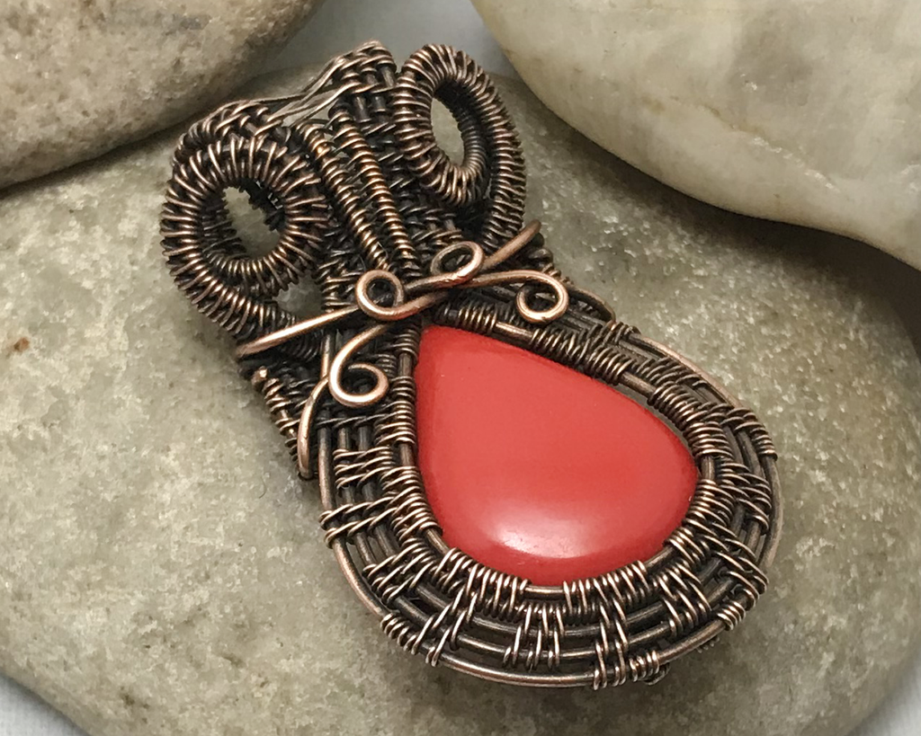 Coral pendant jewelry on sale